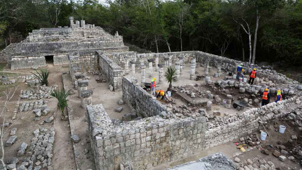 Excavaciones en el yacimiento de Chichén Viejo. Foto: Lorenzo Hernández (Reuters)