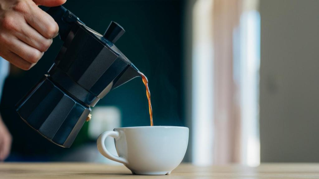 El motivo por el que has estado usando mal la cafetera italiana