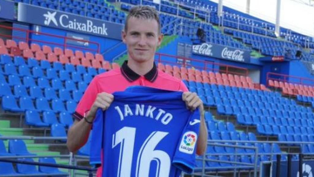 Jakub Jankto, presentado con el Getafe