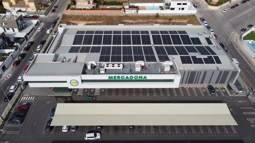 Mercadona invertirá 60 millones de euros en instalaciones fotovoltaicas en 2023