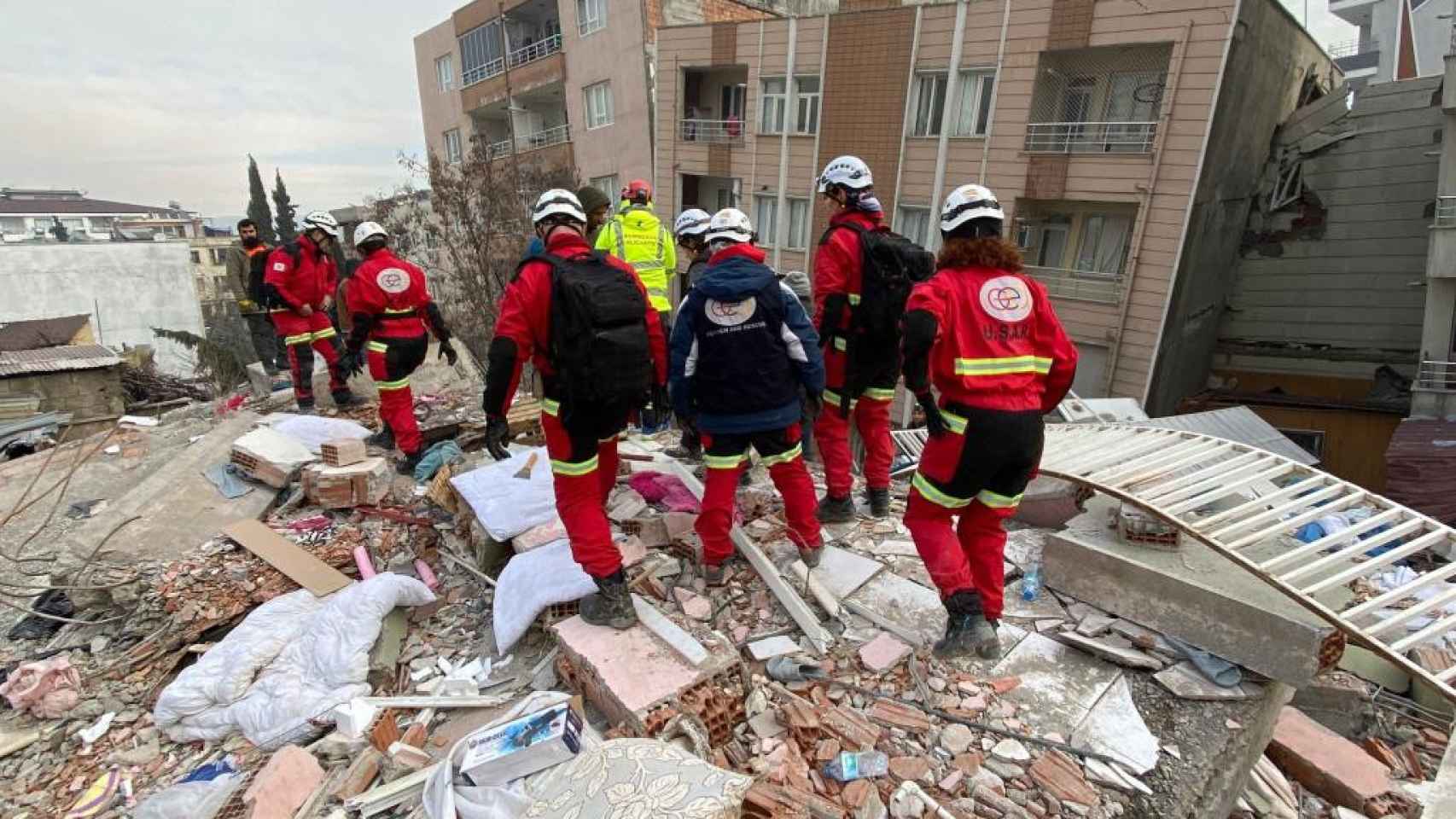 Grupo en el que estaban los dos bomberos de Alicante desplazados a Turquía.
