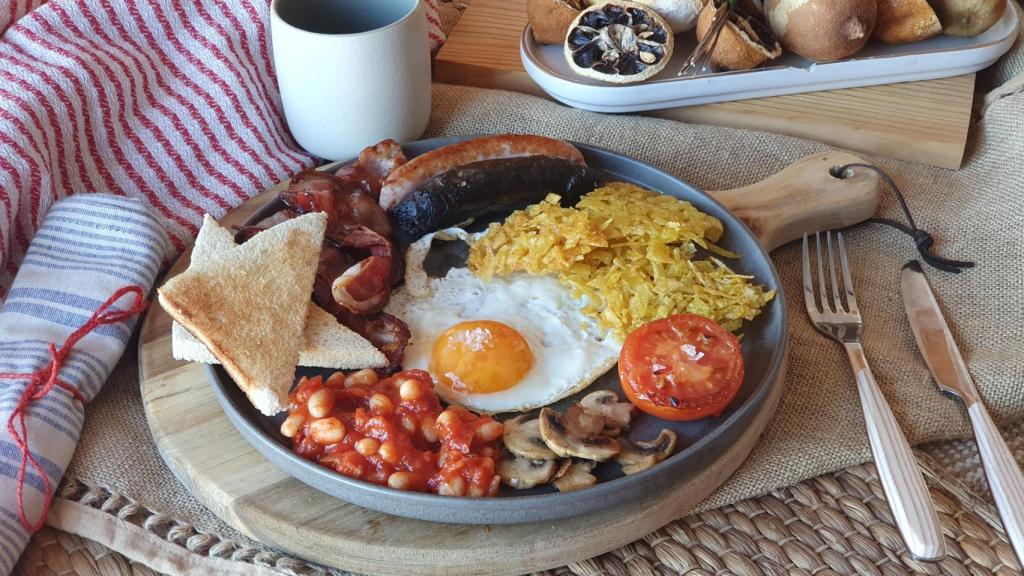 Descubre cómo preparar el auténtico desayuno irlandés para celebrar St. Patrick's day