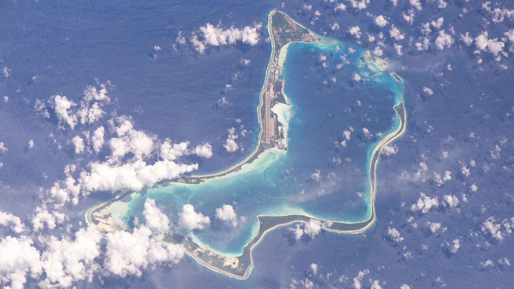 Vista de satélite del atolón Diego García