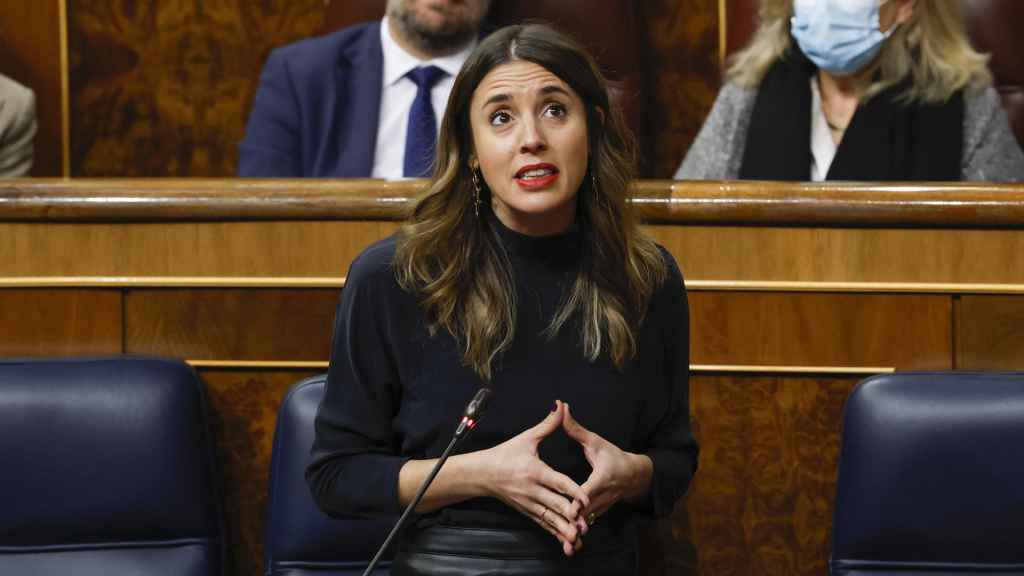 La ministra de Igualdad, Irene Montero, este miércoles durante el pleno del Congreso de los Diputados.