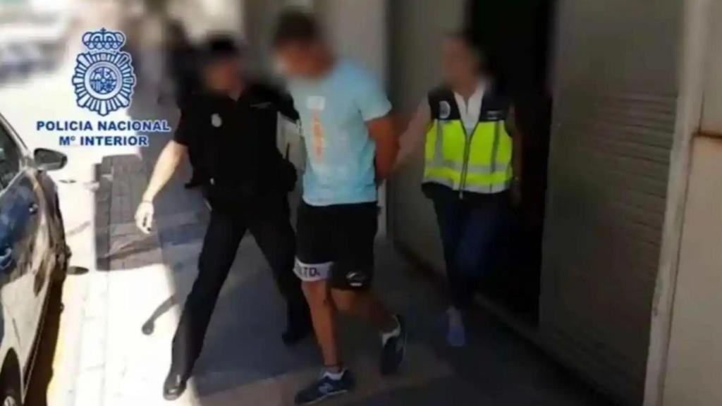 Imagen de la detención del ‘violador del portal’ de Lugo en 2018