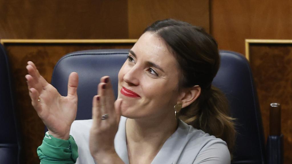 La ministra de Igualdad, Irene Montero, durante un pleno del Congreso.