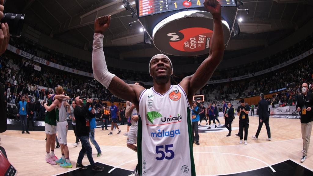 Kendrick Perry celebra el triunfo del Unicaja contra el Barcelona en la Copa del Rey 2023