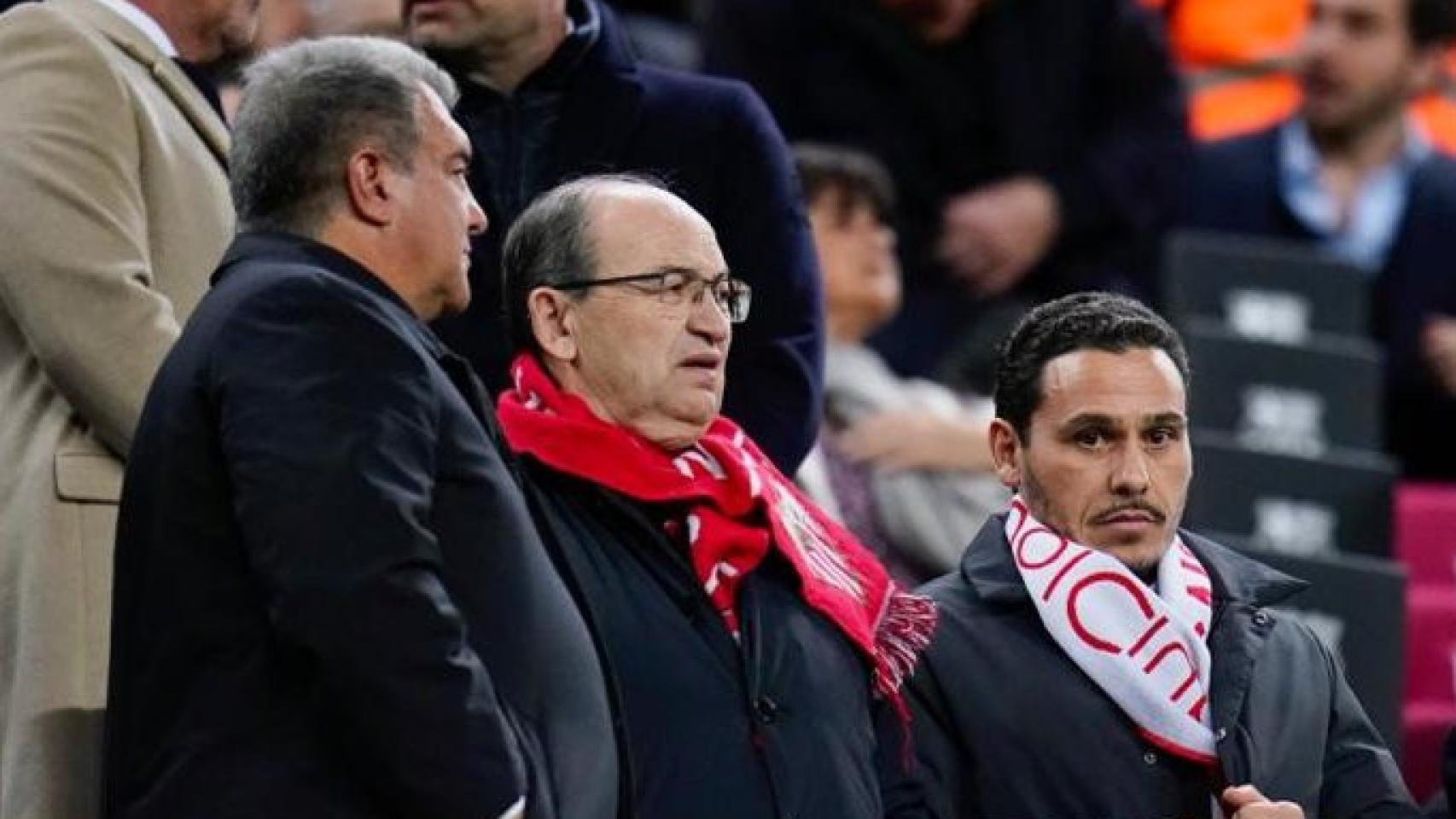 Joan Laporta y José Castro, en el palco del Camp Nou