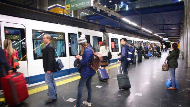 Pasajeros del Metro de Madrid.