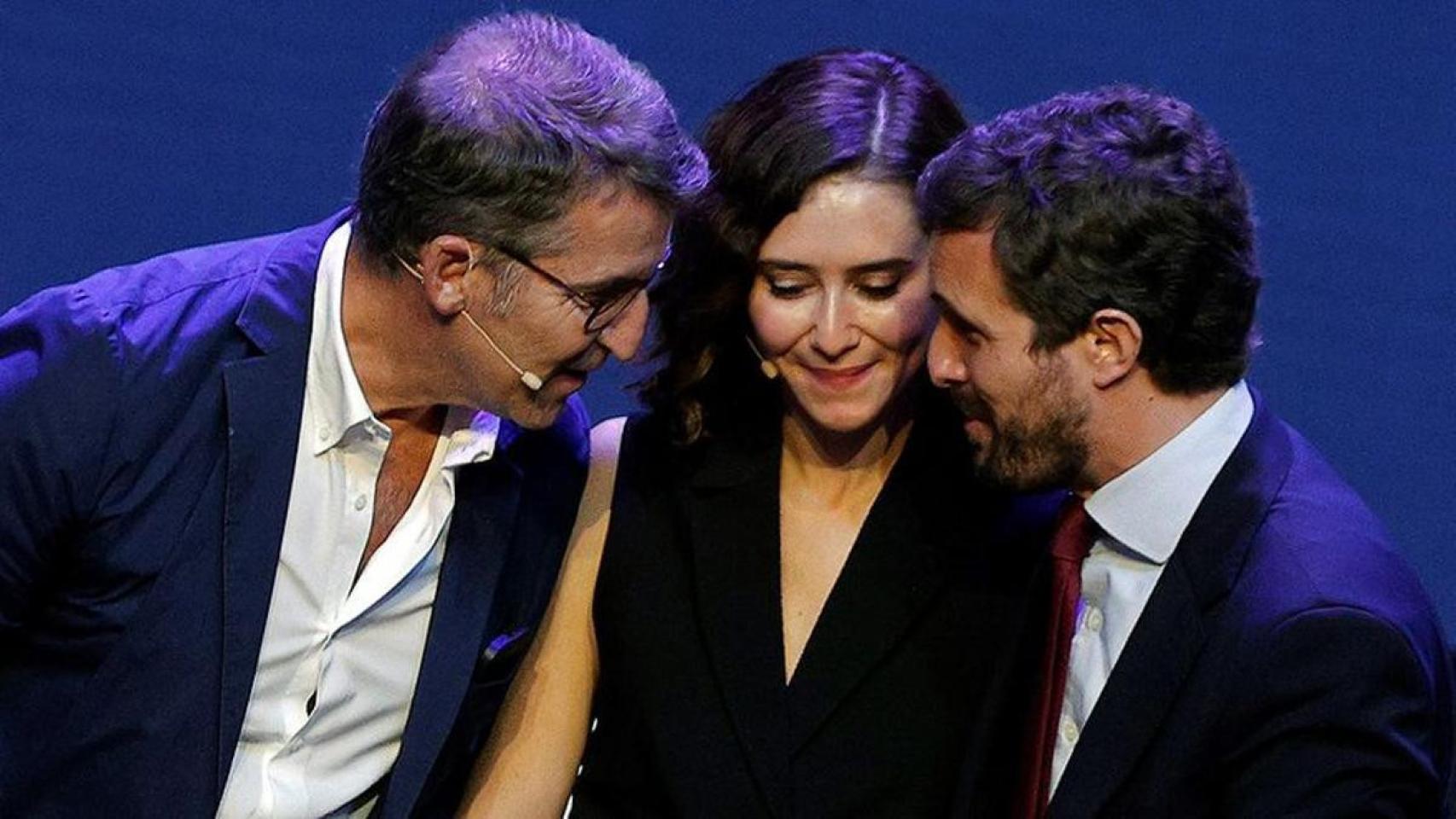 Feijóo, Ayuso y Casado, en la convención popular de Valencia.