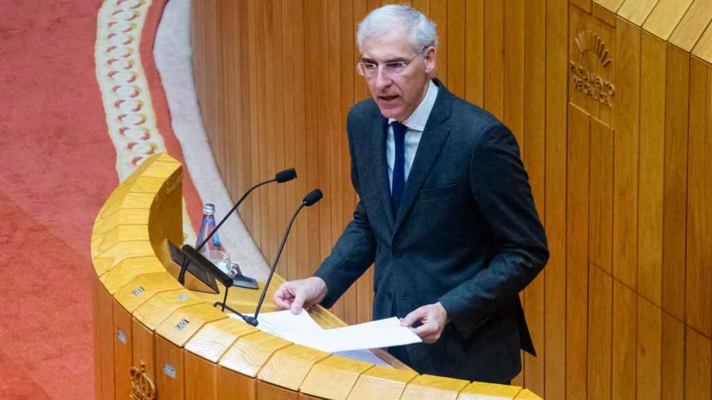 Francisco Conde interviene en el Parlamento, en una foto de archivo.