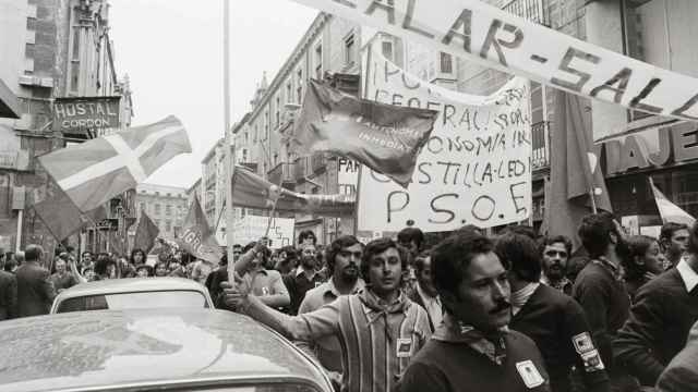 Manifestación para pedir el Estatuto de Autonomía en Burgos en 1978.