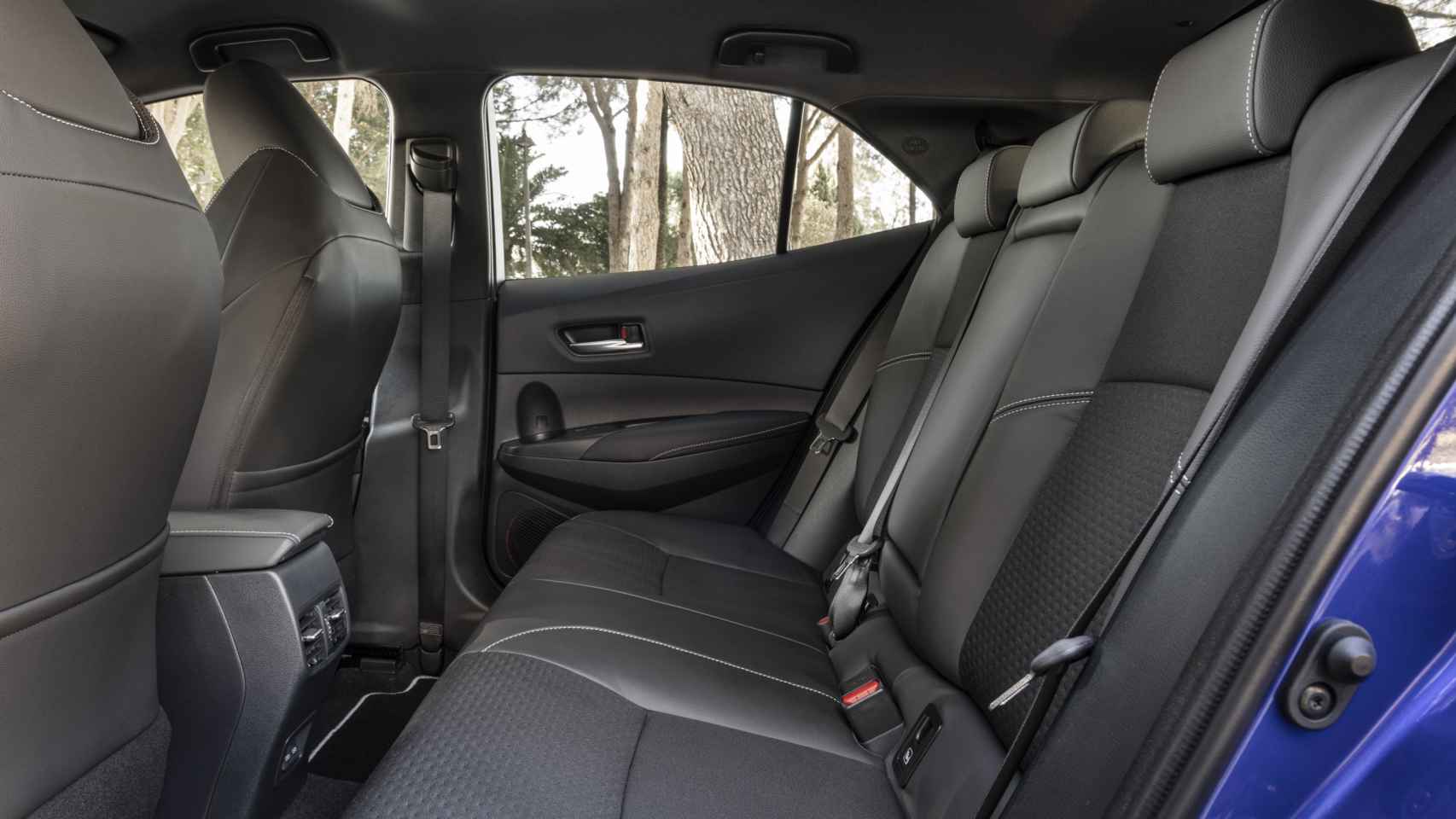 El Toyota Corolla se ofrece con carrocería hatchback, familiar y sedán.