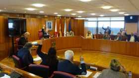 Votación durante el Pleno del Concello de Vigo.