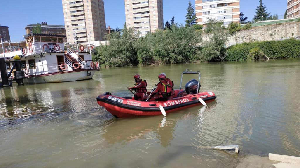 Imagen de archivo de un rescate en el río Pisuerga