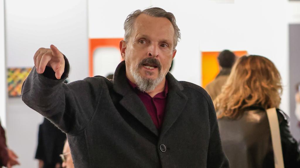 El cantante Miguel Bosé visitando la Feria de Arte Contemporáneo ARCO, este pasado miércoles 21 de febrero de 2023.