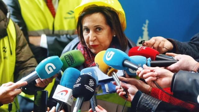 Margarita Robles esta mañana durante su visita a Navantia Ferrol