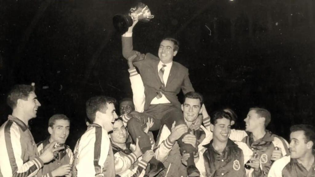 El alicantino Pedro Ferrándiz poseía el mayor palmarés como entrenador gracias al Real Madrid.