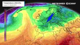 La nueva masa de aire frío continental entrando en España. Meteored.
