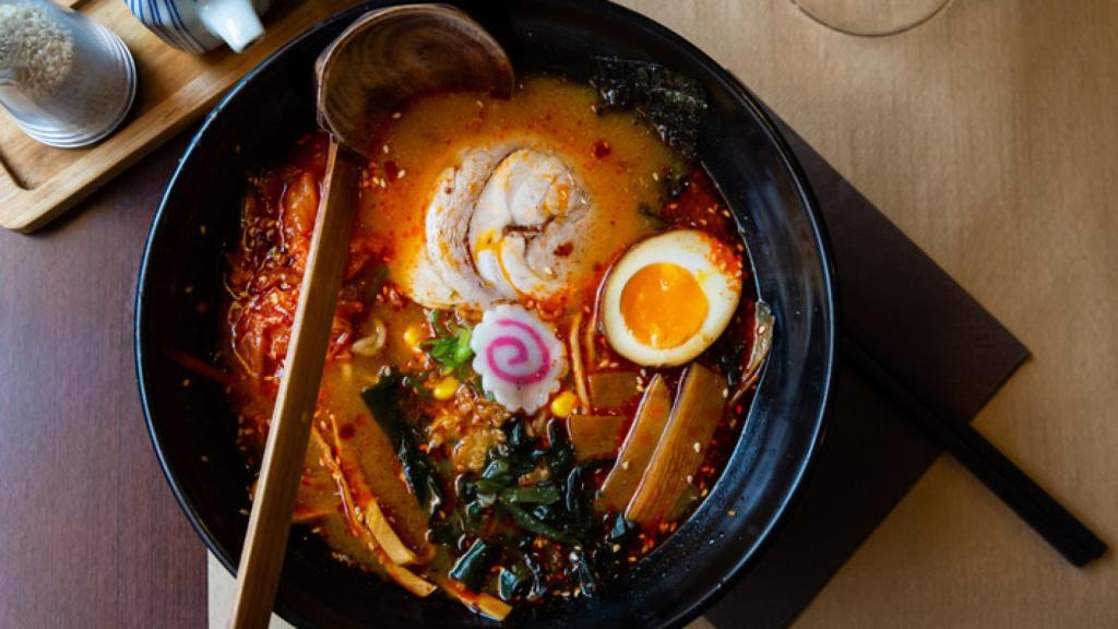 Receta de ramen de bacalao por Dabiz Muñoz.