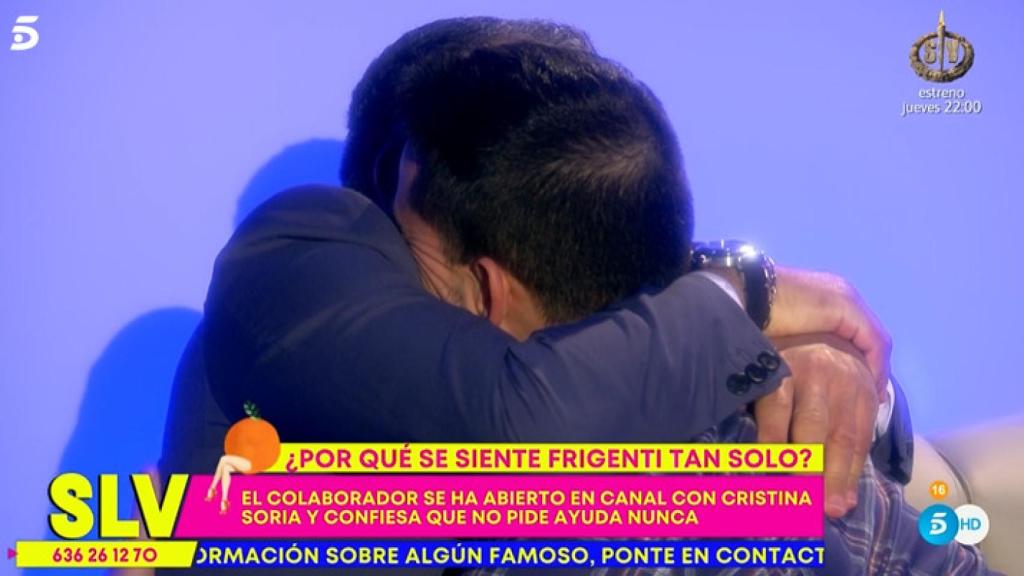 El abrazo entre Jorge Javier y Miguel Frigenti.