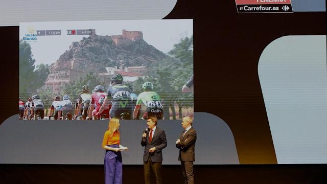 Presentación en Torrevieja de La Vuelta Femenina.