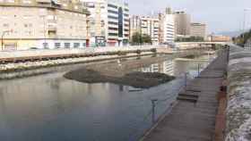Parte baja del cauce del río Guadalmedina en Málaga.
