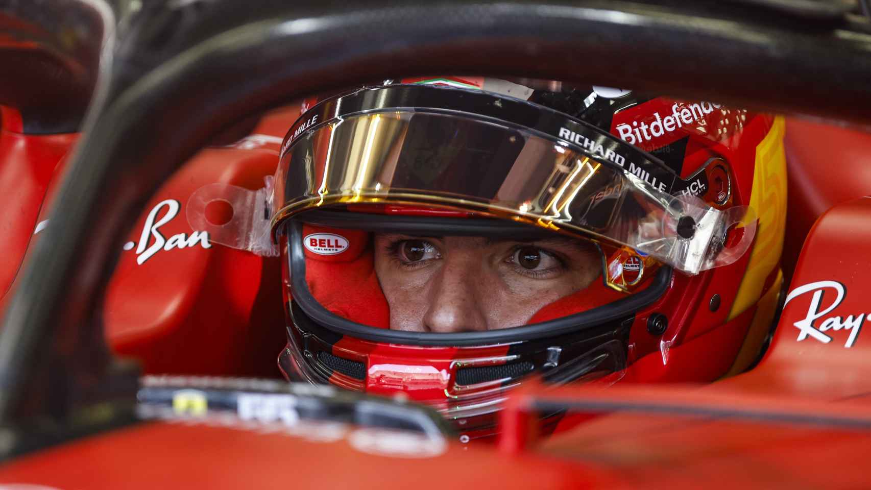 Carlos Sainz, con Ferrari en la temporada 2023