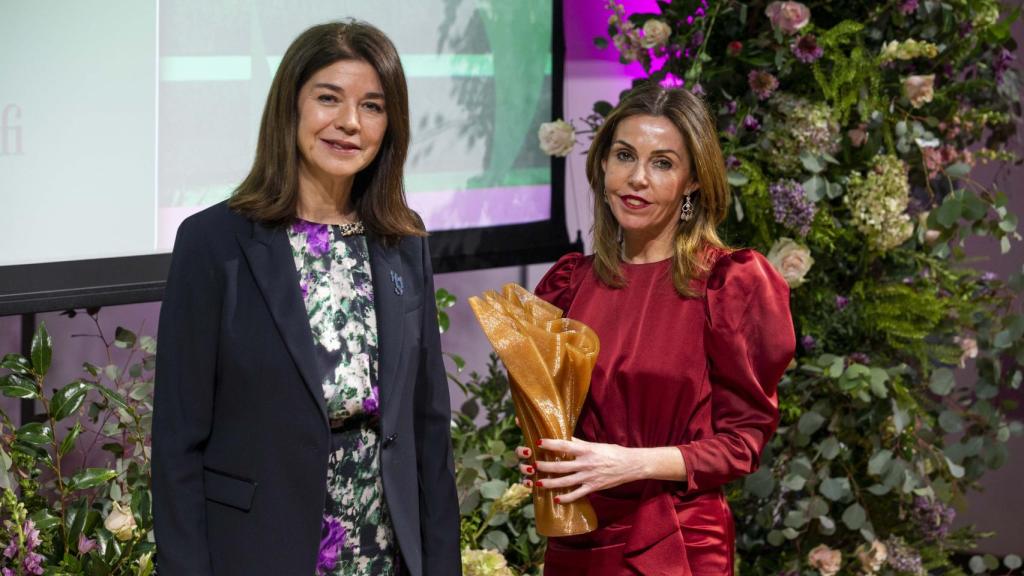 Entrega del premio a la Trayectoria de Inspiración Sostenible, que fue concedido a título póstumo a Emilio Ontiveros.