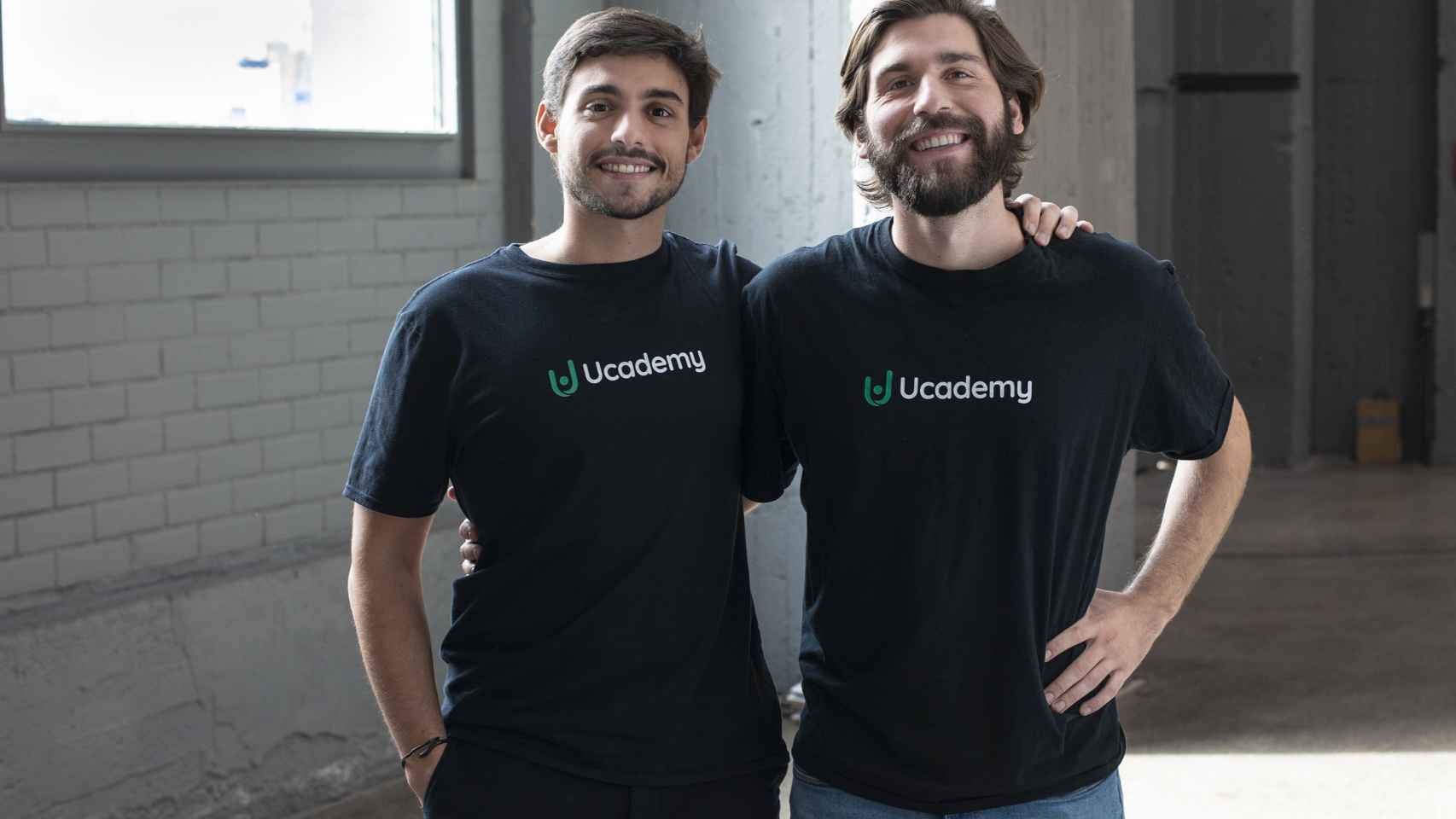 A la izquierda, Pablo Prieto, cofundador de Ucademy. A la derecha Ramiro Zandrino, CEO y cofundador de la start-up.