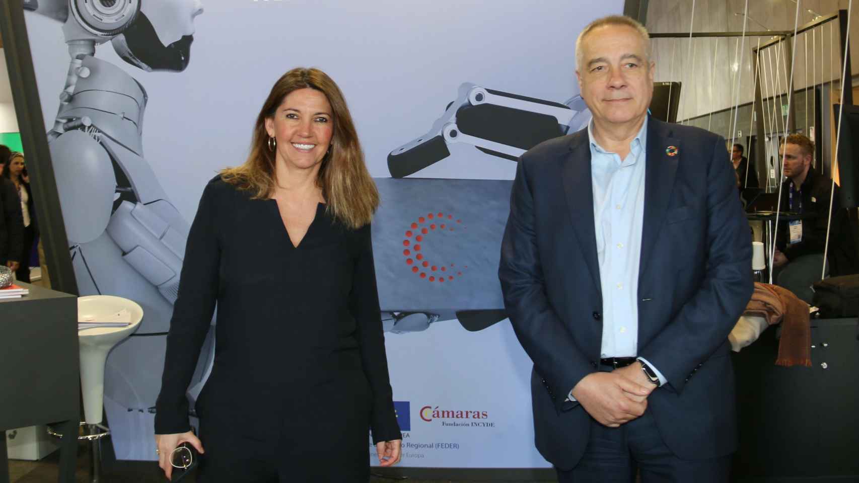 La directora general del Consorci de la Zona Franca Barcelona, Blanca Sorigué, y Pere Navarro,  delegado especial del Estado del Consorci de la Zona Franca de Barcelona.