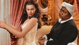 Vivien Leigh (Scarlett O'Hara) y Hattie McDaniel (Mammy) en 'Lo que el viento se llevó' (1939)