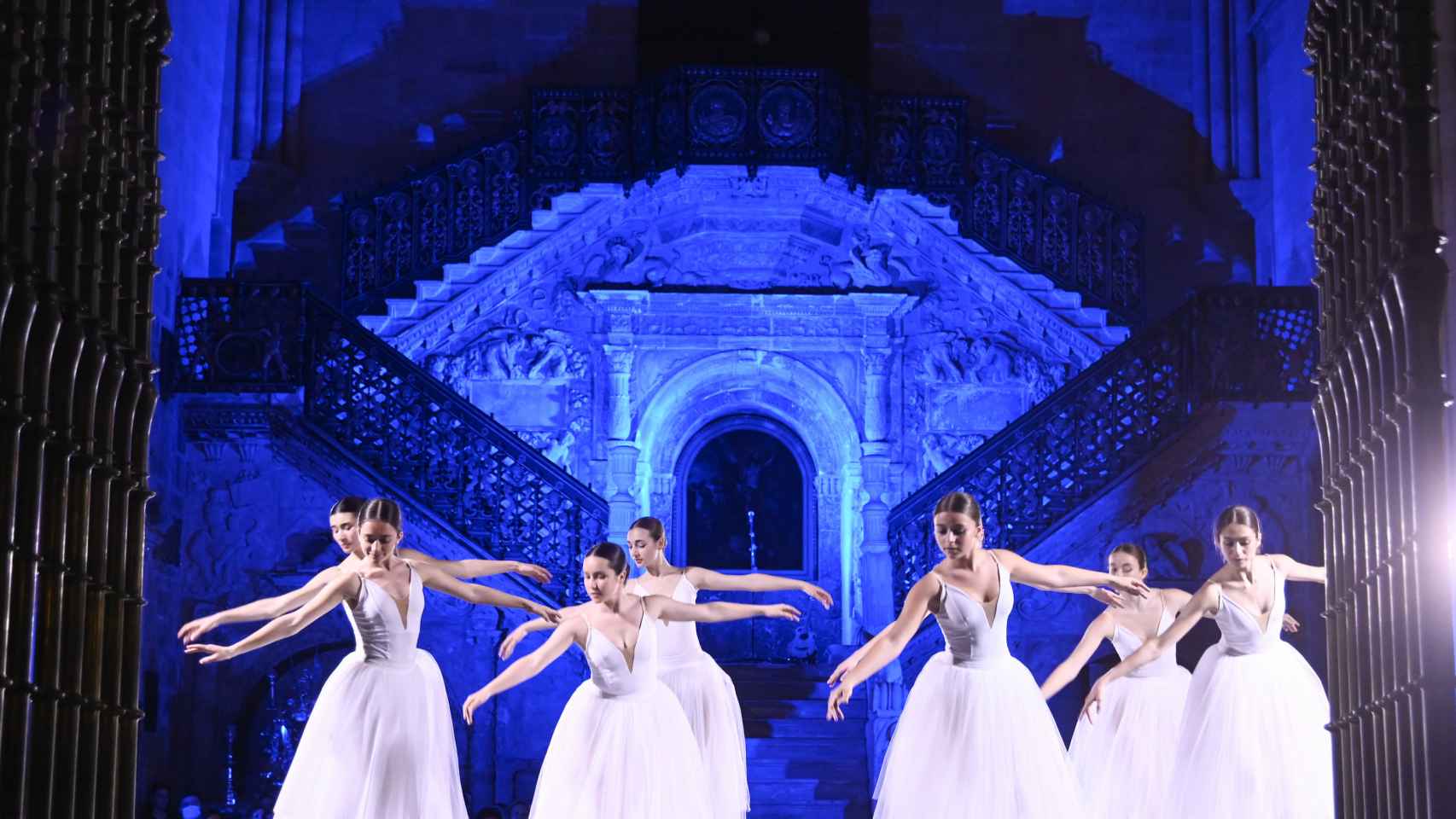 Imagen de un espectáculo de la escuela profesional de danza de Burgos.