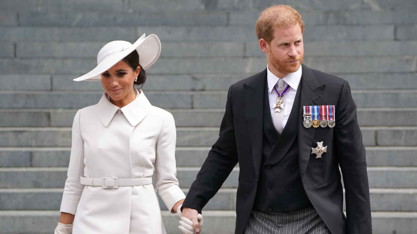 Meghan Markle y el príncipe Harry en el Jubileo de Platino de la reina Isabel II.
