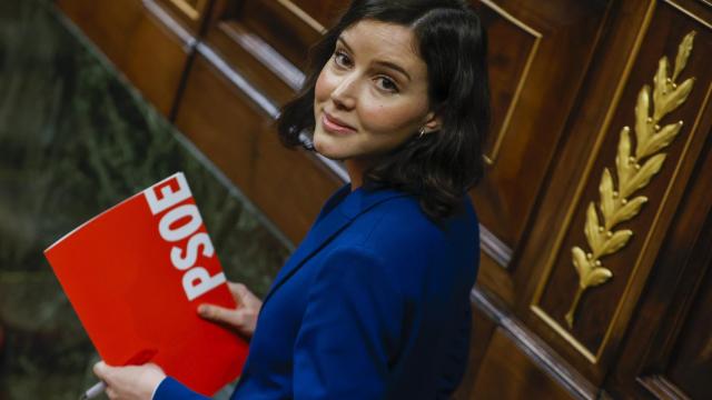 La portavoz de Igualdad del PSOE, Andrea Fernández, en el Congreso de los Diputados.