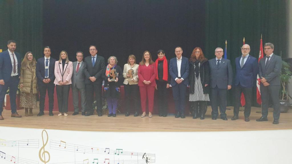 La delegada del Gobierno, Virginia Barcones, participa en el Centro Penitenciario de Topas en una jornada sobre la mujer