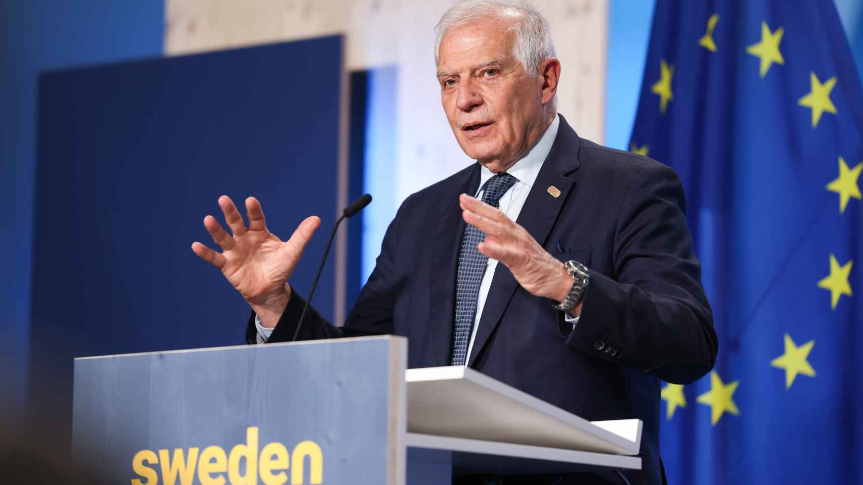 El jefe de la diplomacia de la UE, Josep Borrell, durante la rueda de prensa de este miércoles en Estocolmo