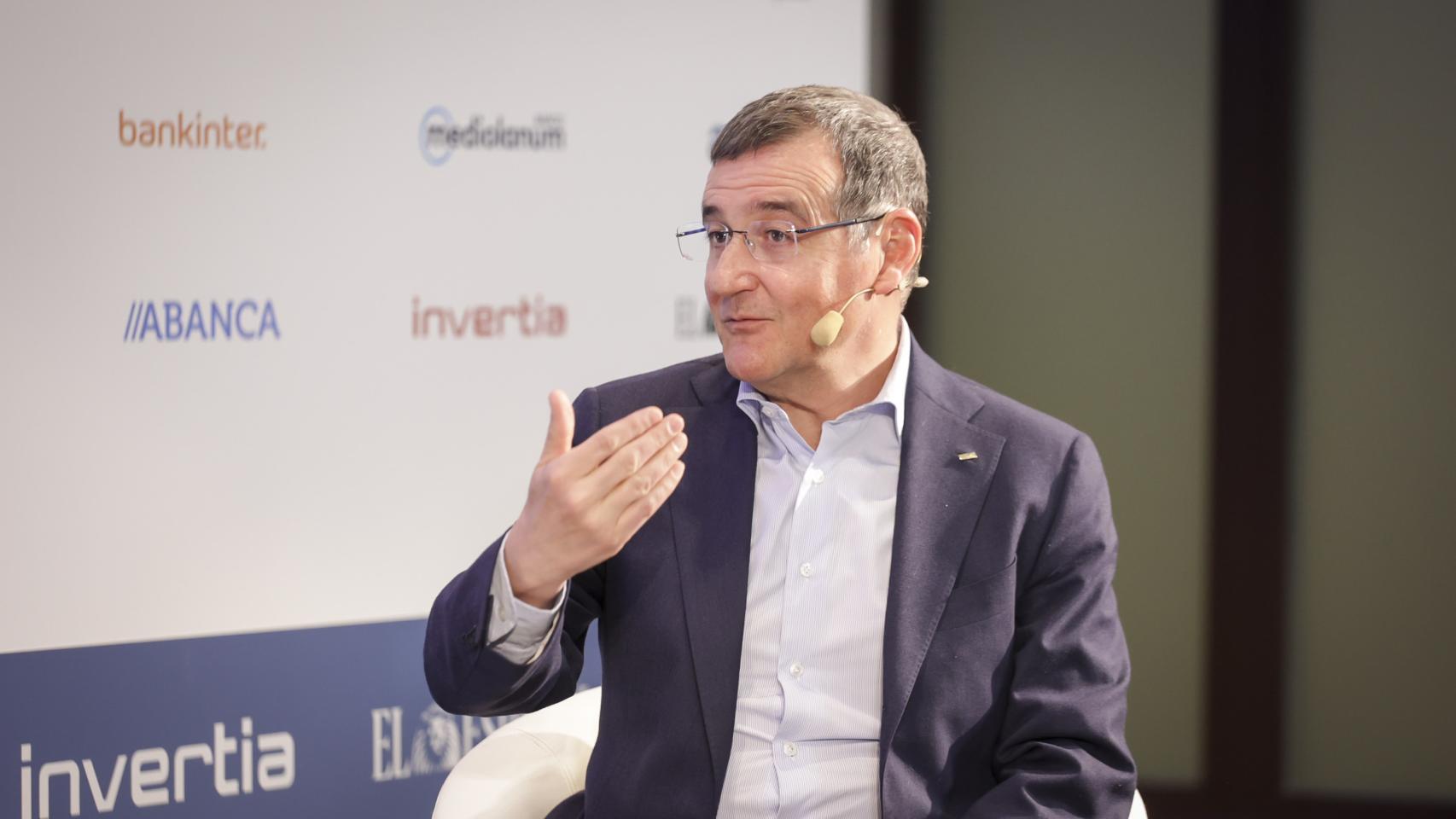 Francisco Hortigüela, director general de AMETIC, durante su intervención en la mesa mesa redonda 'La transformación digital en el ámbito financiero'; en la segunda jornada del III Observatorio de las Finanzas.