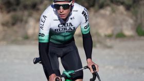Sergio Martín, ciclista del Caja Rural - Seguros RGA, durante un entrenamiento