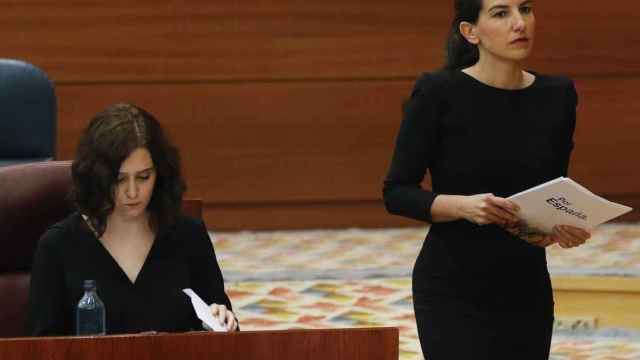Isabel Díaz Ayuso y Rocío Monasterio en una foto de archivo de la Asamblea de Madrid.