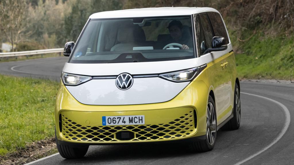 El Volkswagen ID.Buzz es un nuevo comercial 100% eléctrico.