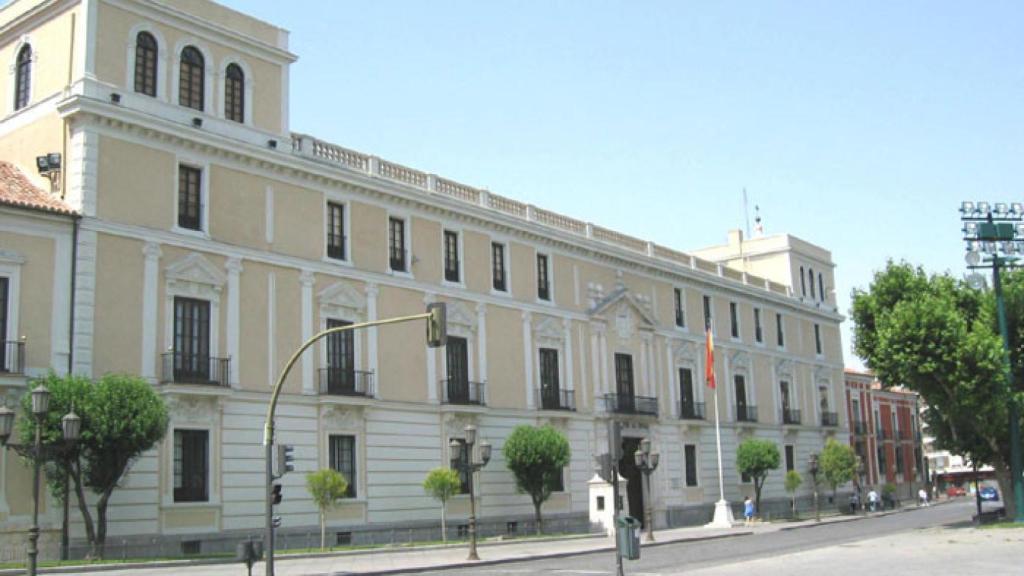 Palacio real de Valladolid, vendido por el duque a la Corona.