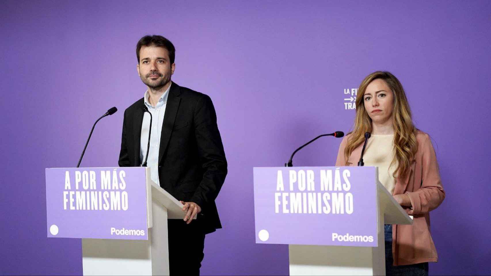 Los portavoces de Podemos Javier Sánchez Serna y María Teresa Pérez.