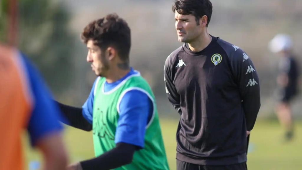 Lolo Escobar, durante el entrenamiento del Hércules.