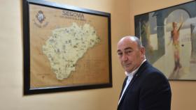 El presidente de la Diputación de Segovia, Miguel Ángel de Vicente, posa en la sede institucional