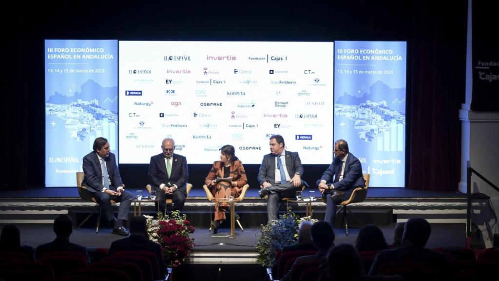 Una imagen de la mesa redonda sobre la situación sanitaria en Andalucía.