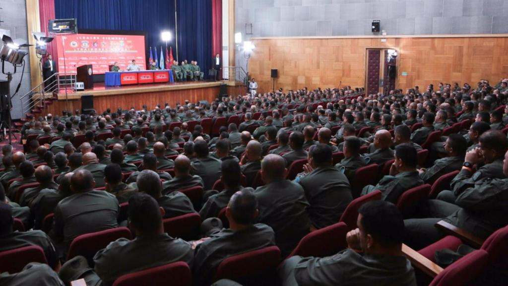 Archivo - Discurso de Nicolás Maduro ante militares en Caracas, Venezuela.