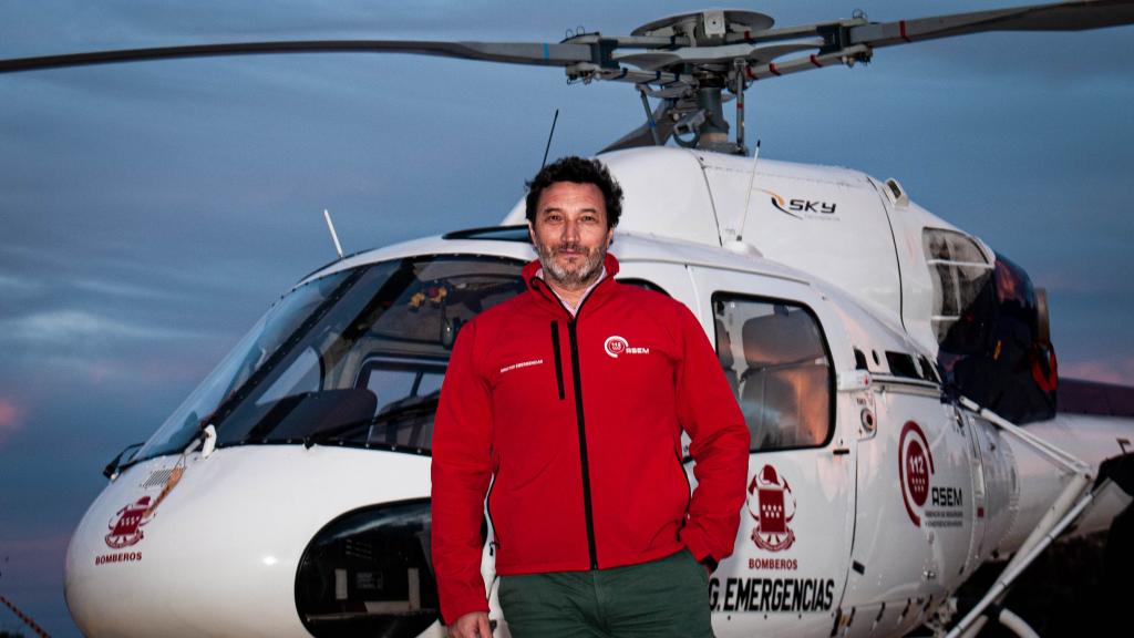 Pedro Ruiz, director general de Emergencias de la Comunidad de Madrid, en el parque de bomberos de Las Rozas.