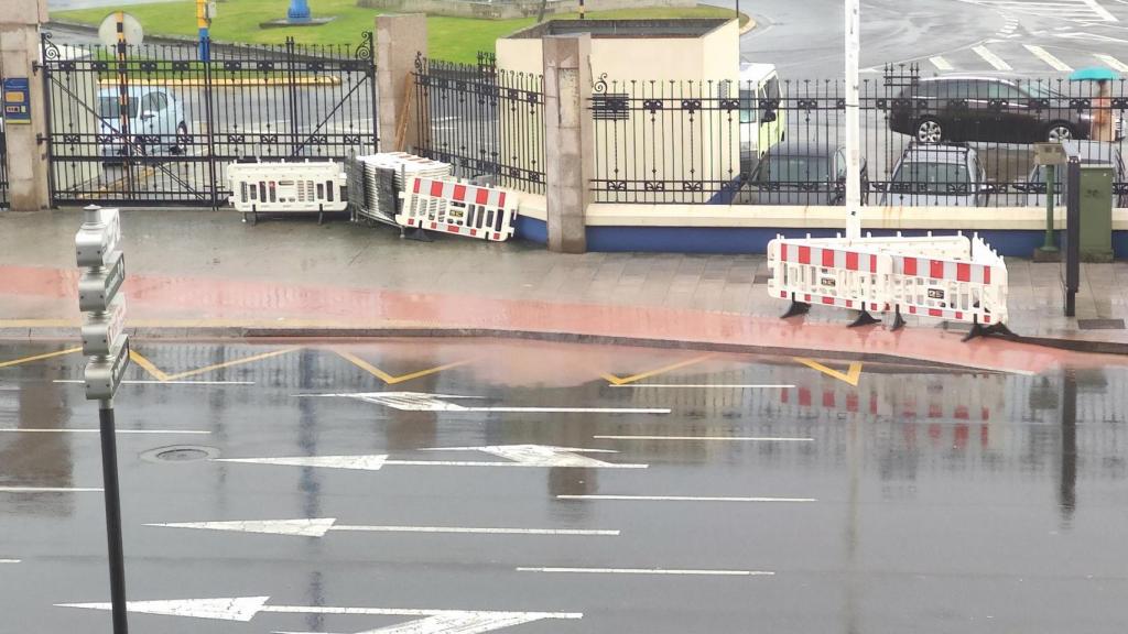 El carril bici frente a la Delegación del Gobierno de A Coruña, esta mañana.