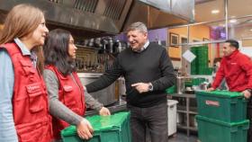 Vegalsa-Eroski elaborará 4.800 menús junto a entidades sociales con motivo del Día del Padre